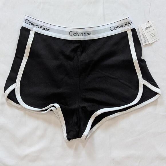 Calvin Klein Modern Gravity Band Casual Shorts Size M - Picture 5 of 10